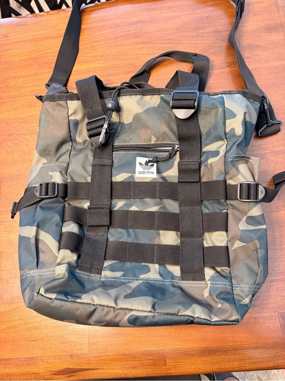 adidas Men's Camo Messenger Tote Bag - Green and Black - Picture 3 of 4